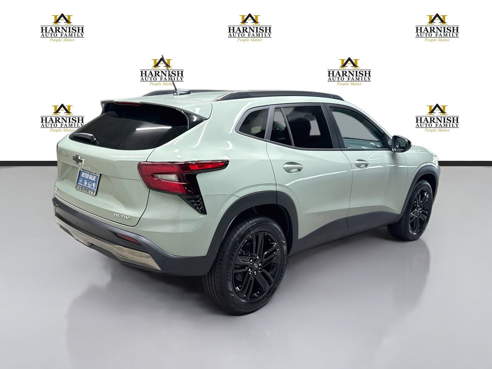 New 2026 Chevrolet Trax ACTIV w/ Sunroof Package FWD image 5
