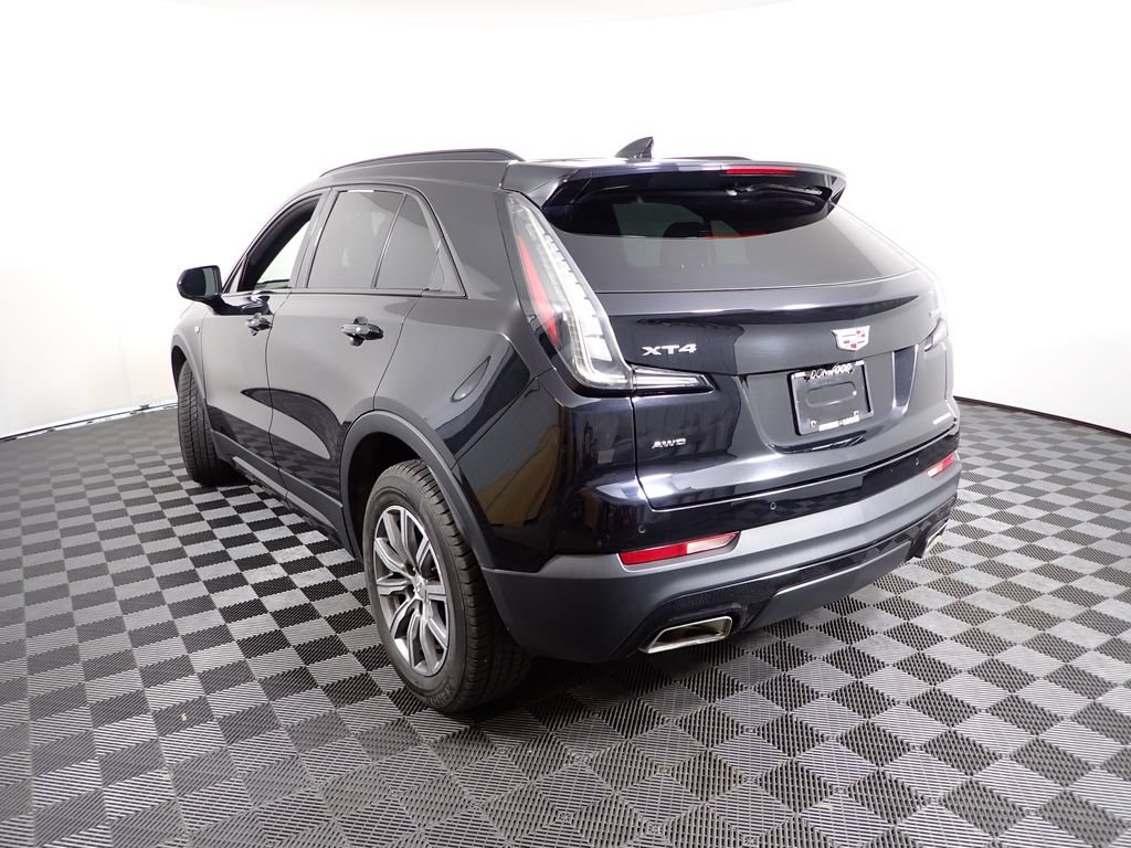 Used 2020 Cadillac XT4 Sport w/ Driver Awareness Package AWD/4WD image 14