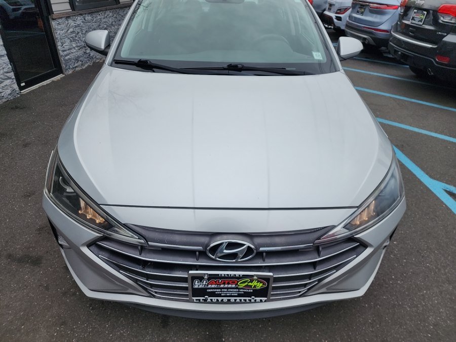 Used 2019 Hyundai Elantra SE w/ Cargo Package FWD image 6