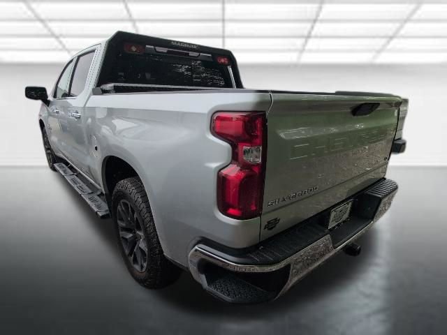 New 2026 Chevrolet Silverado 1500 LT image 2