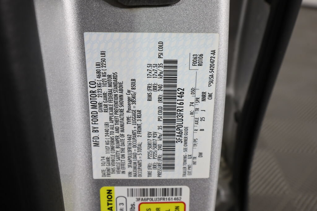 Used 2015 Ford Fusion SE FWD image 40
