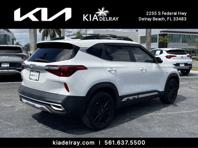 Used 2023 Kia Seltos Nightfall Edition image 3