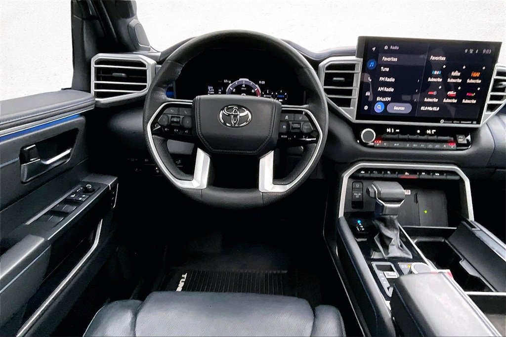 Used 2023 Toyota Tundra Platinum image 9