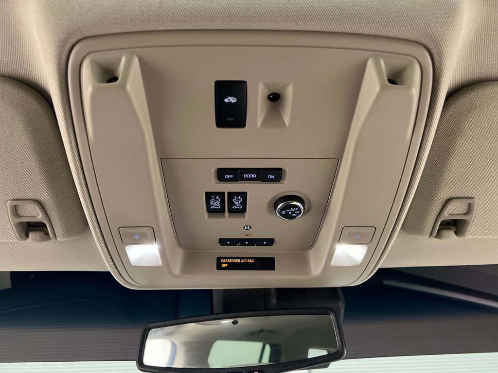 Used 2019 GMC Yukon Denali w/ Denali Ultimate Package AWD/4WD image 70