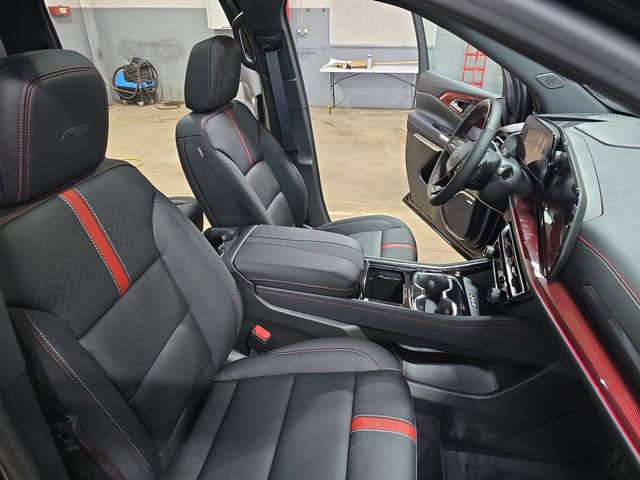 New 2026 Chevrolet Traverse RS image 11