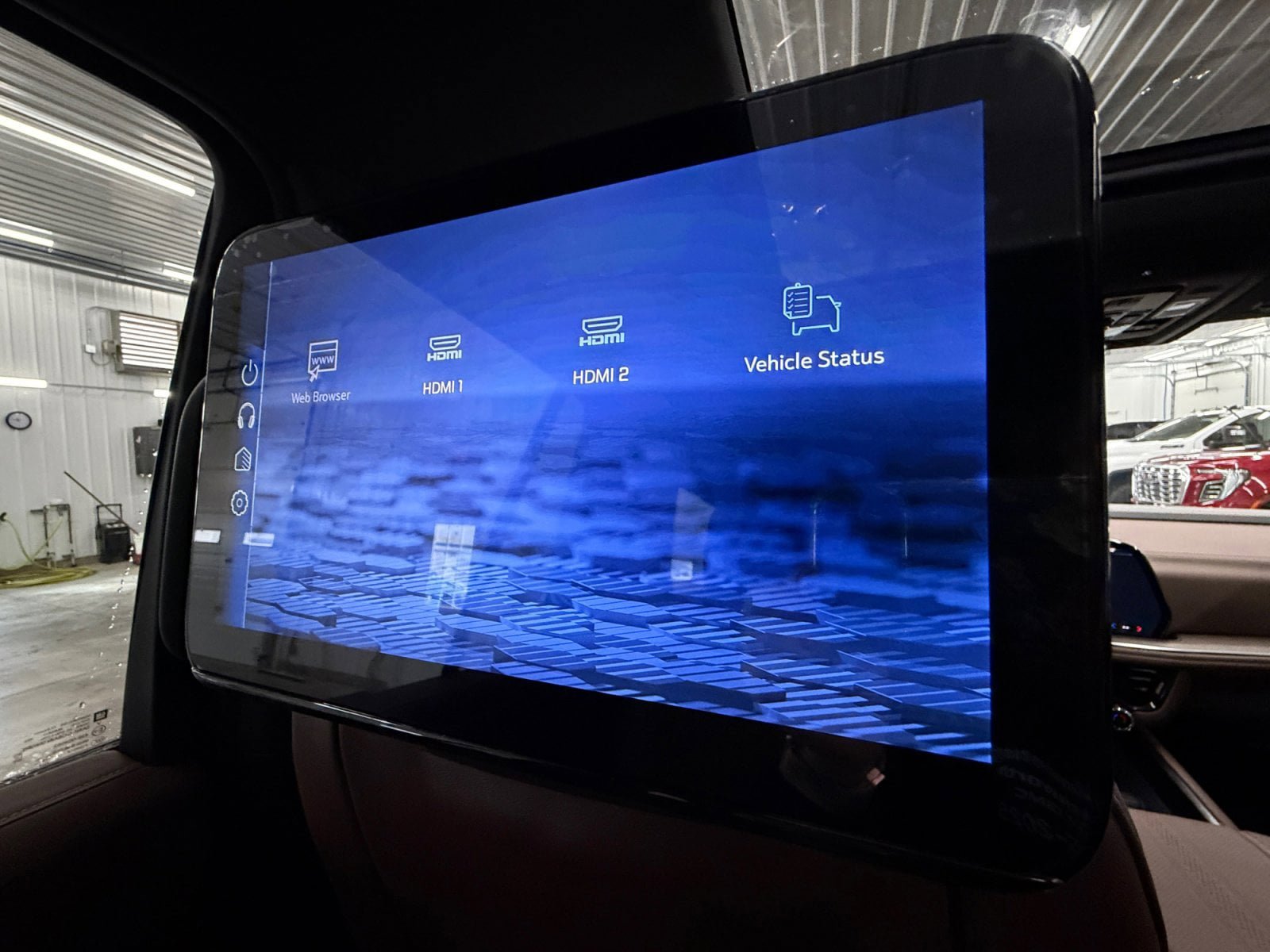 New 2026 Chevrolet Tahoe High Country AWD/4WD image 25
