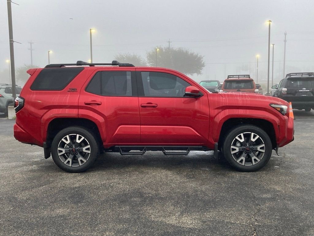Used 2025 Toyota 4Runner TRD Sport Premium image 3
