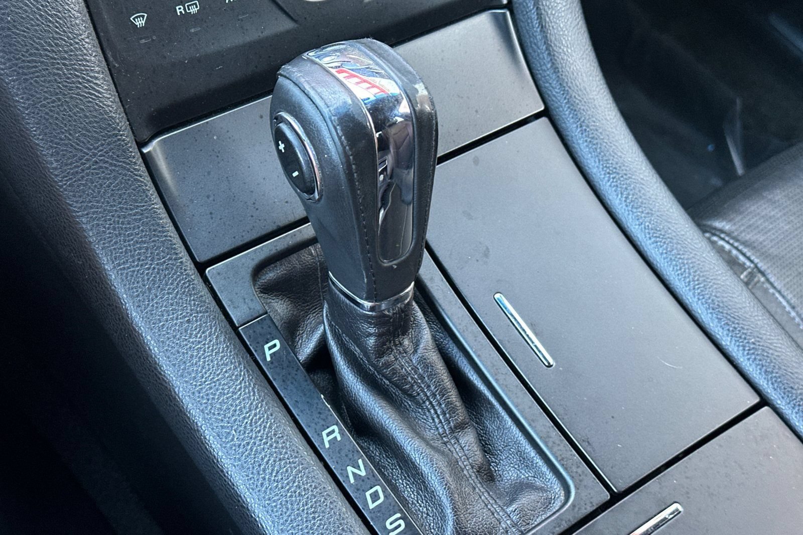 Used 2014 Ford Taurus Limited FWD image 22
