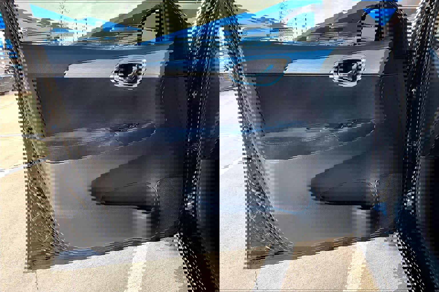 Used 2015 Nissan Sentra SR image 22