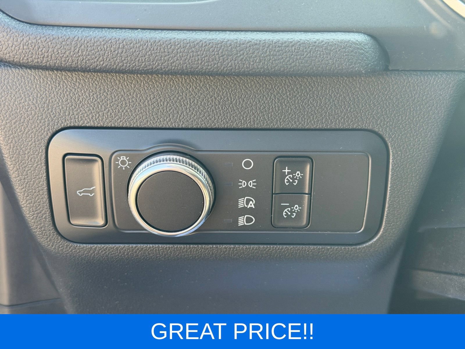 Used 2022 Ford Escape SE AWD/4WD image 15