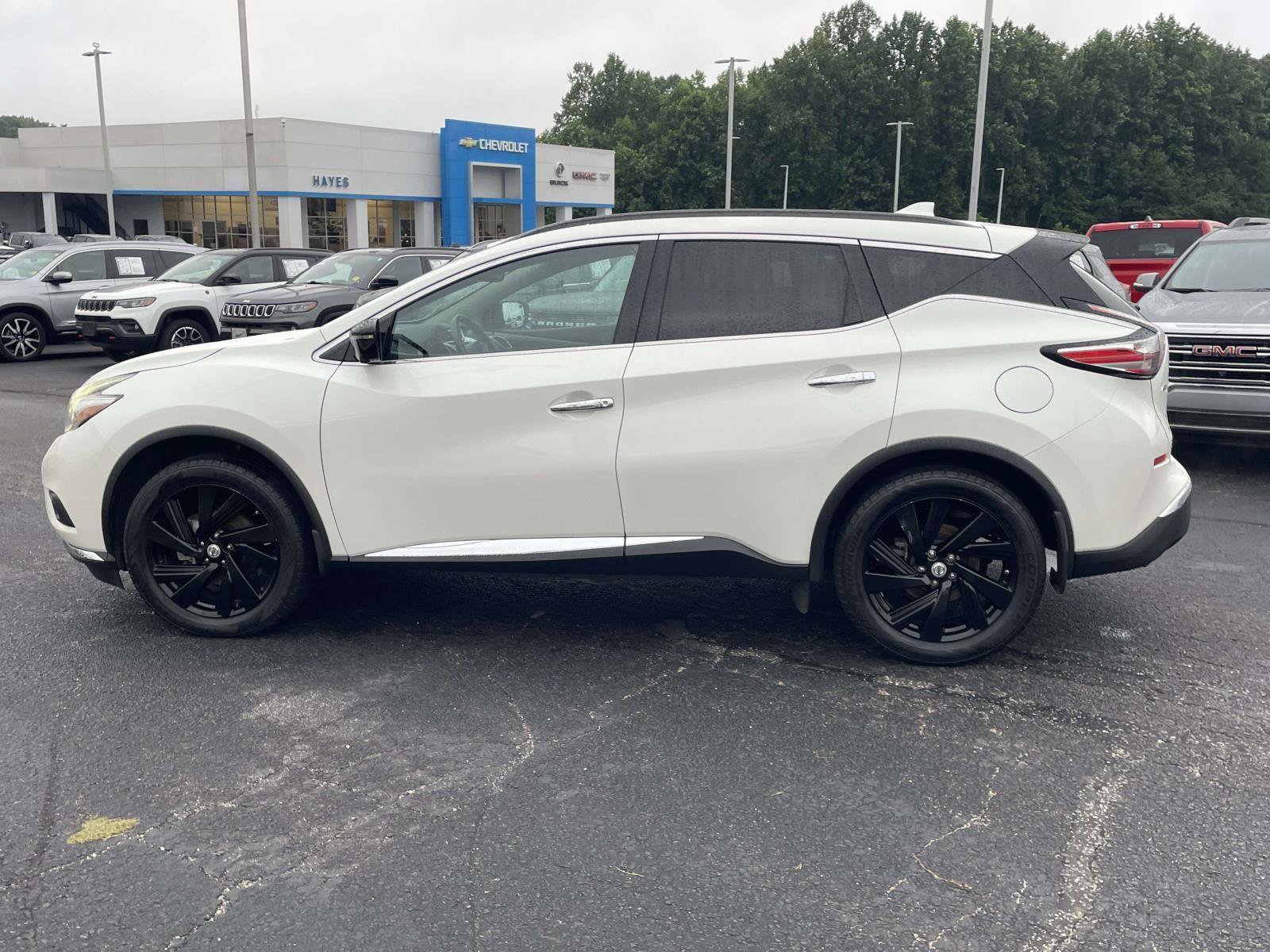 Used 2017 Nissan Murano Platinum w/ Platinum Technology Package FWD image 10