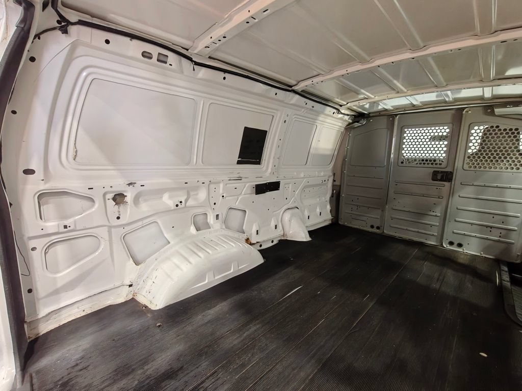 Used 2013 Ford E-250 and Econoline 250 w/ PWR Group RWD image 26