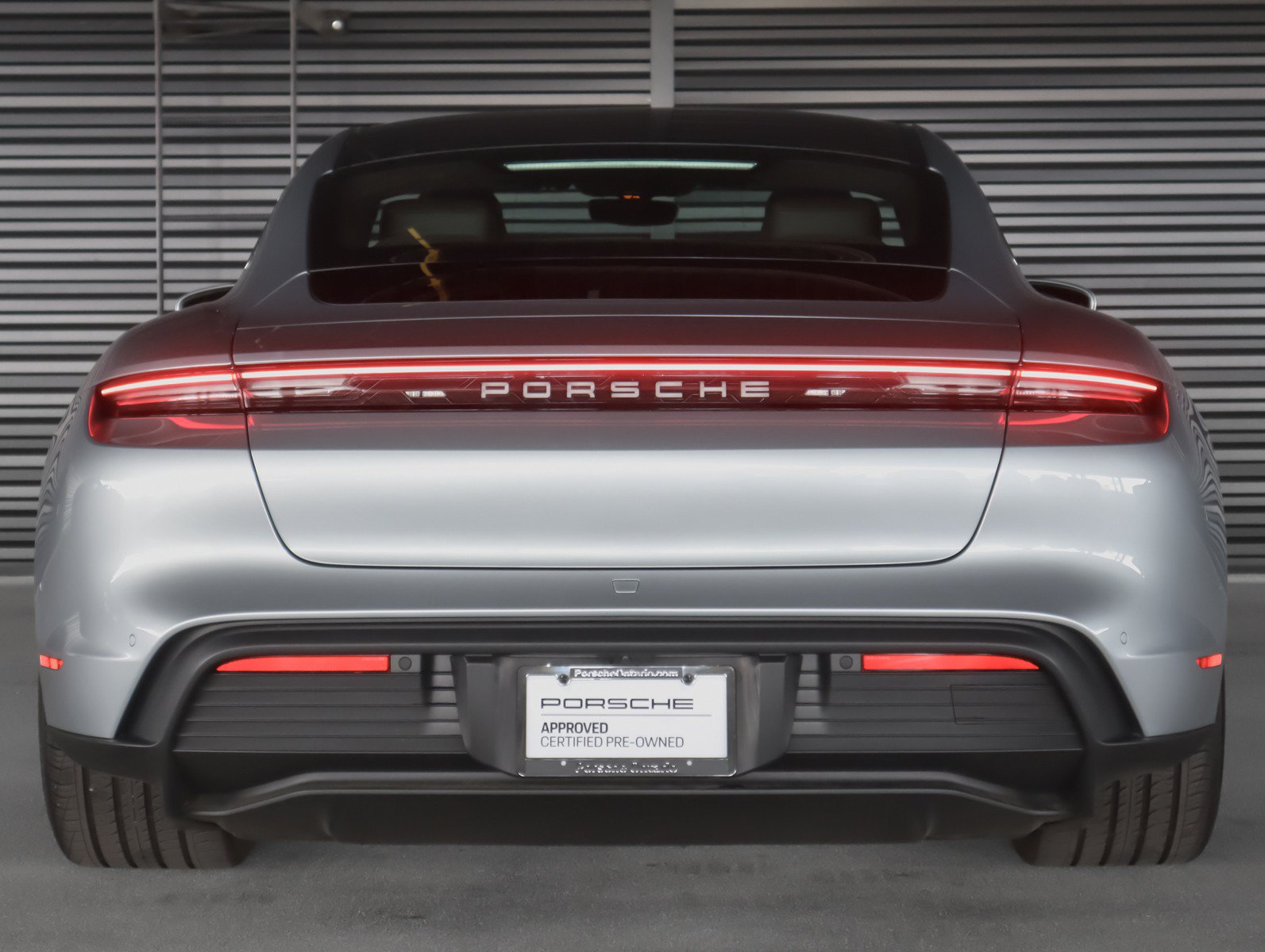 Certified 2026 Porsche Taycan 4S AWD/4WD image 9