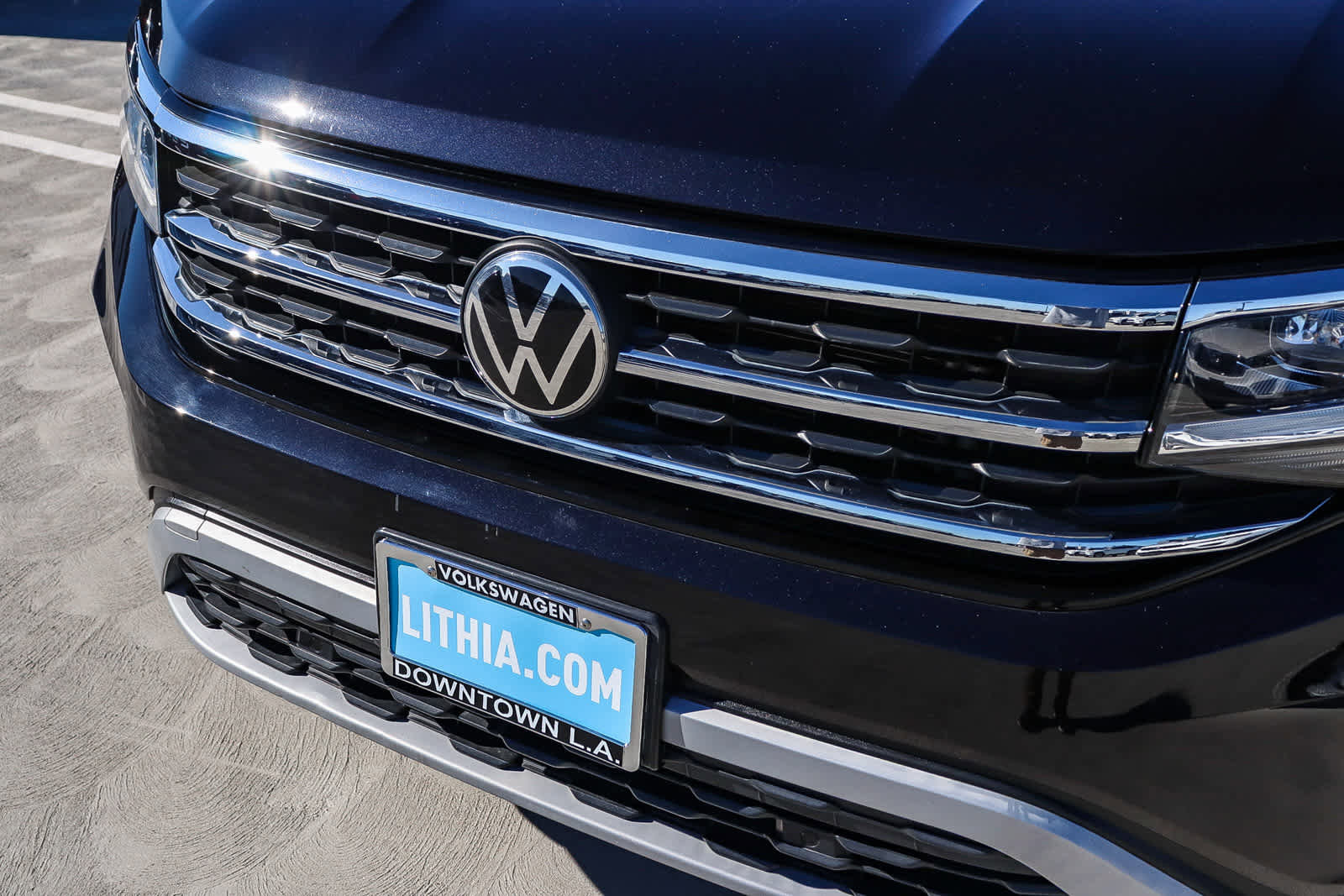 Used 2022 Volkswagen Atlas SE w/ Panoramic Sunroof Package image 8