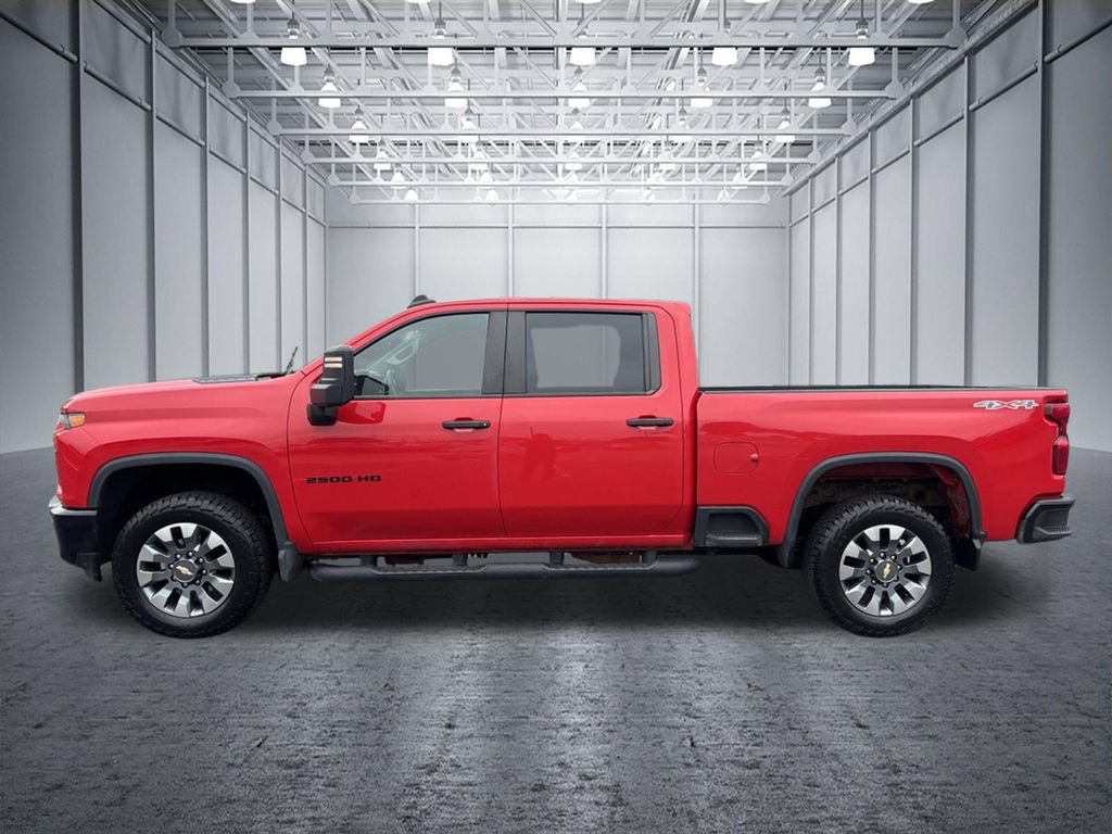 Used 2022 Chevrolet Silverado 2500 Custom w/ Custom Value Package AWD/4WD image 2