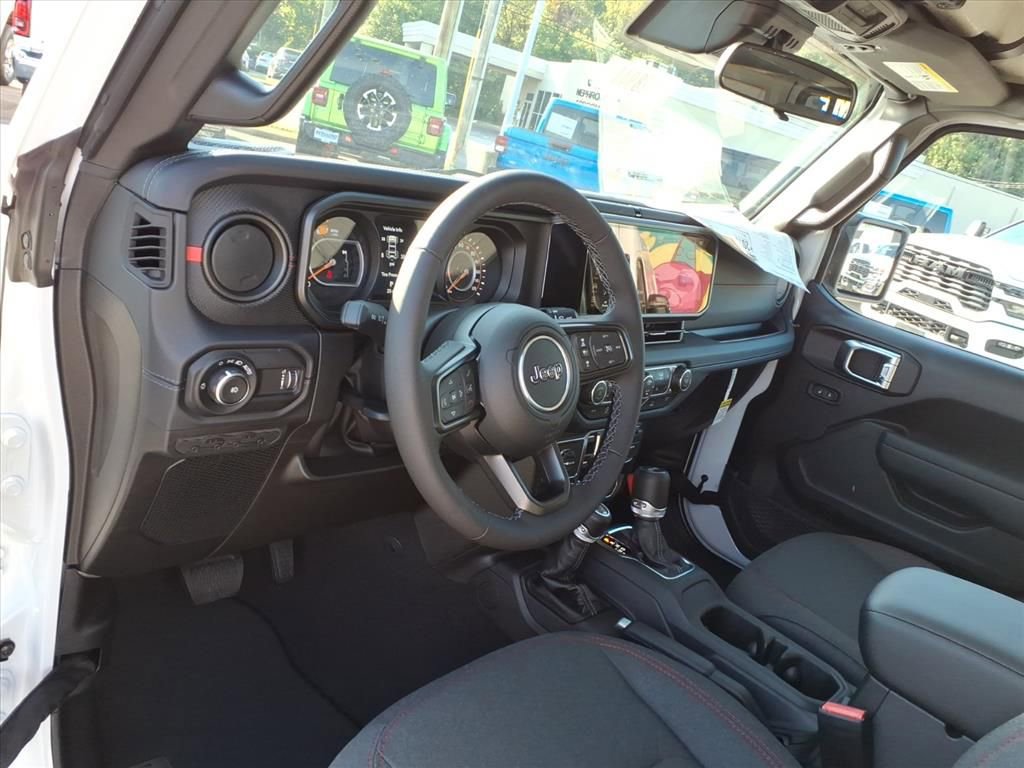 New 2025 Jeep Wrangler Rubicon image 9