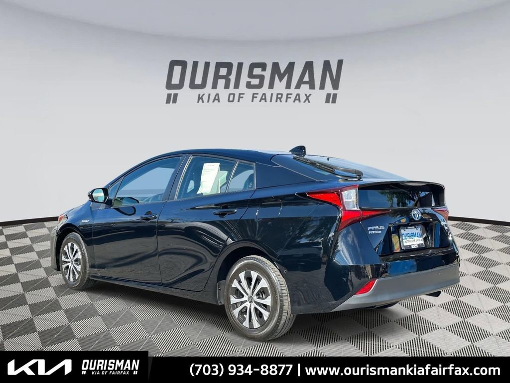 Used 2022 Toyota Prius XLE image 25