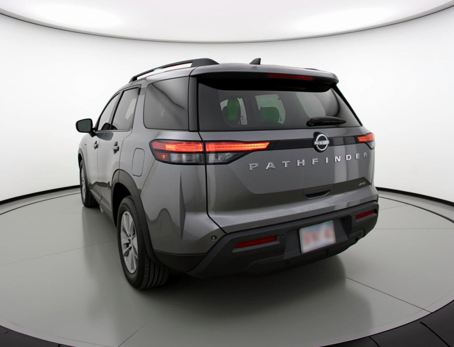 Used 2025 Nissan Pathfinder SV AWD/4WD image 6