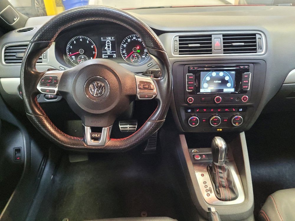 Used 2014 Volkswagen Jetta GLI Autobahn FWD image 22