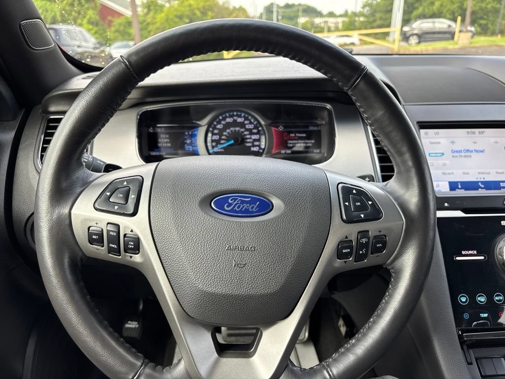 Used 2015 Ford Taurus SHO w/ Equipment Group 401A AWD/4WD image 16