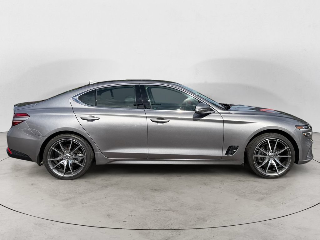 Used 2023 Genesis G70 2.0T AWD/4WD image 6