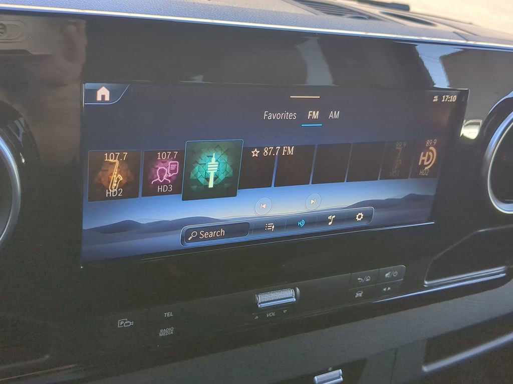 Used 2025 Mercedes-Benz Sprinter 2500 image 6