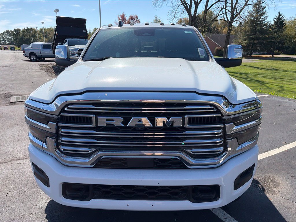 New 2027 RAM 3500 Laramie w/ Max Tow Package AWD/4WD image 3