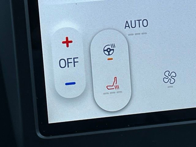 Used 2024 Ford Edge Titanium image 36