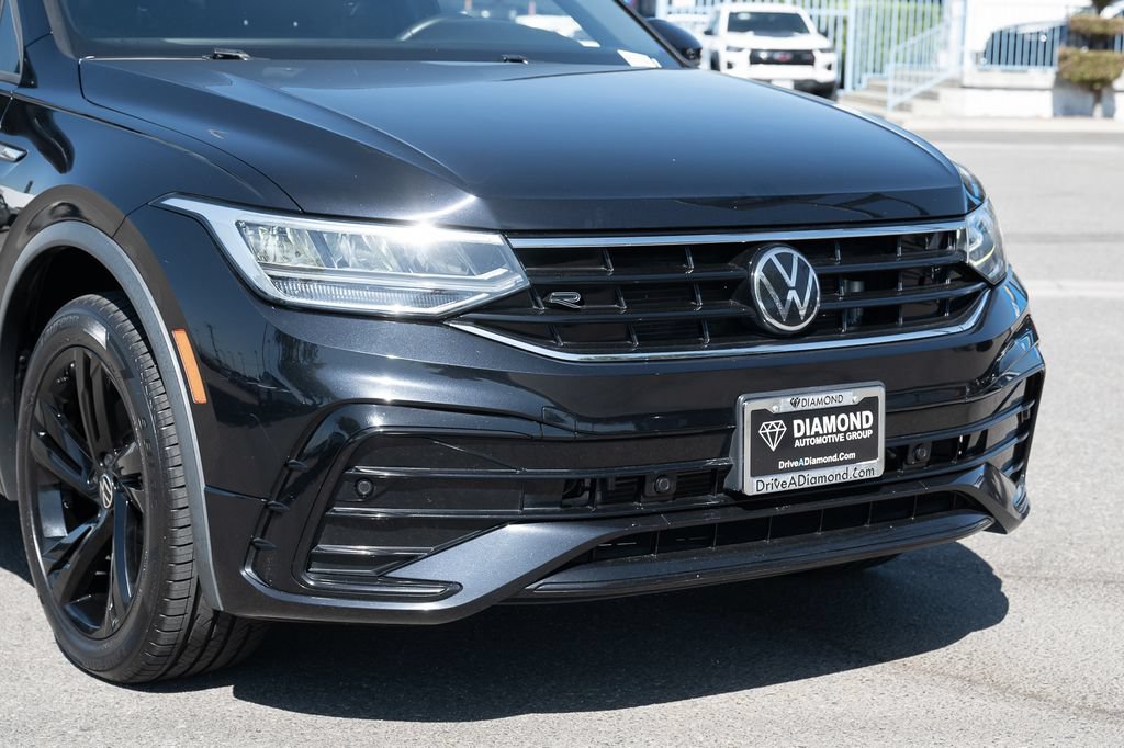 Used 2023 Volkswagen Tiguan SE R-Line FWD image 9