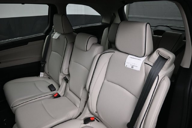 New 2027 Honda Odyssey Touring image 14