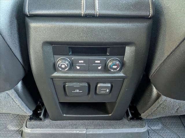 Certified 2023 Chevrolet Traverse Premier w/ Redline Edition image 18