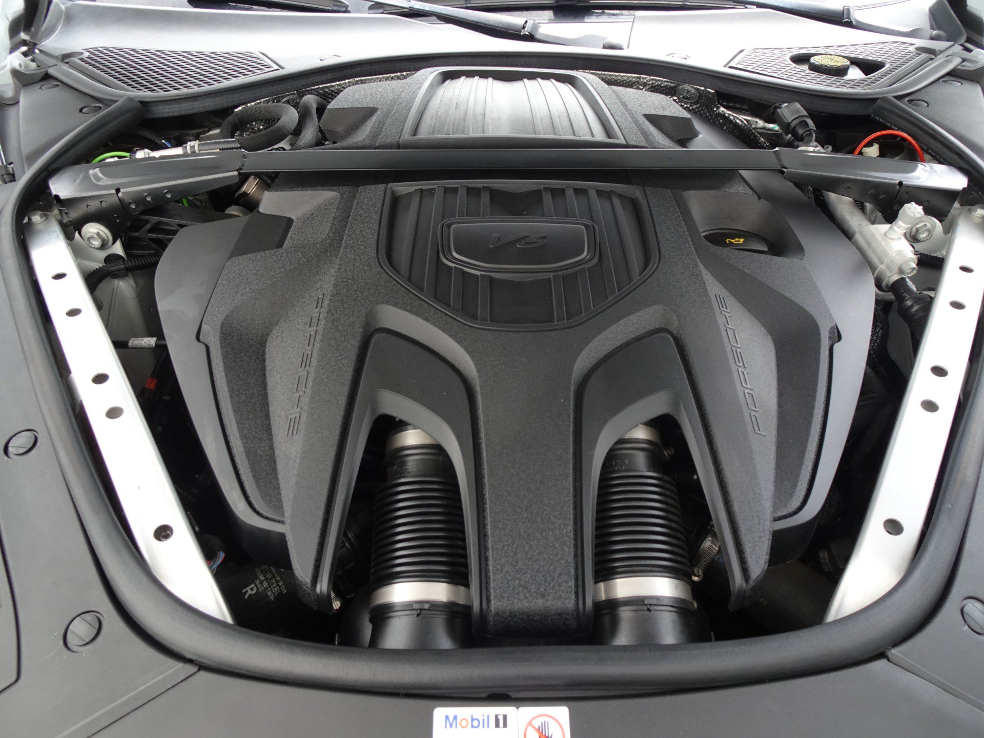 Used 2022 Porsche Panamera Platinum Edition RWD image 20