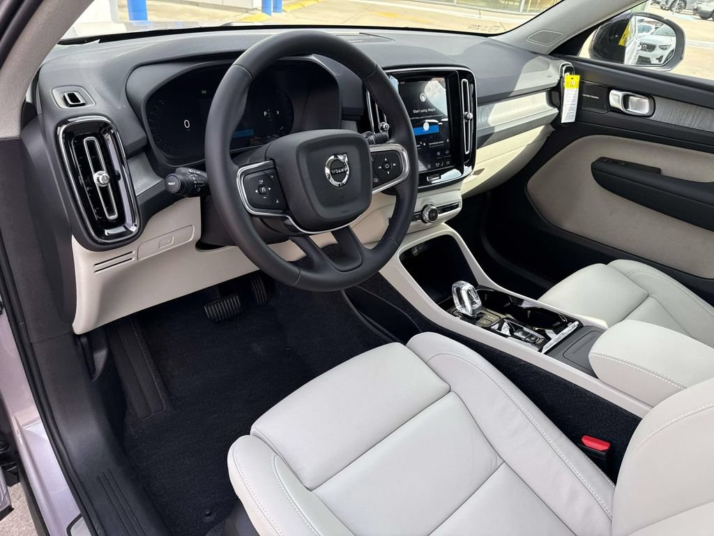 New 2026 Volvo XC40 B5 Ultra AWD/4WD image 23