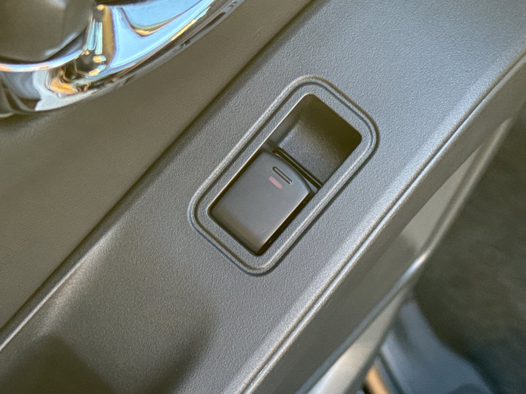 New 2026 Nissan Frontier SV w/ SV Convenience Package image 30