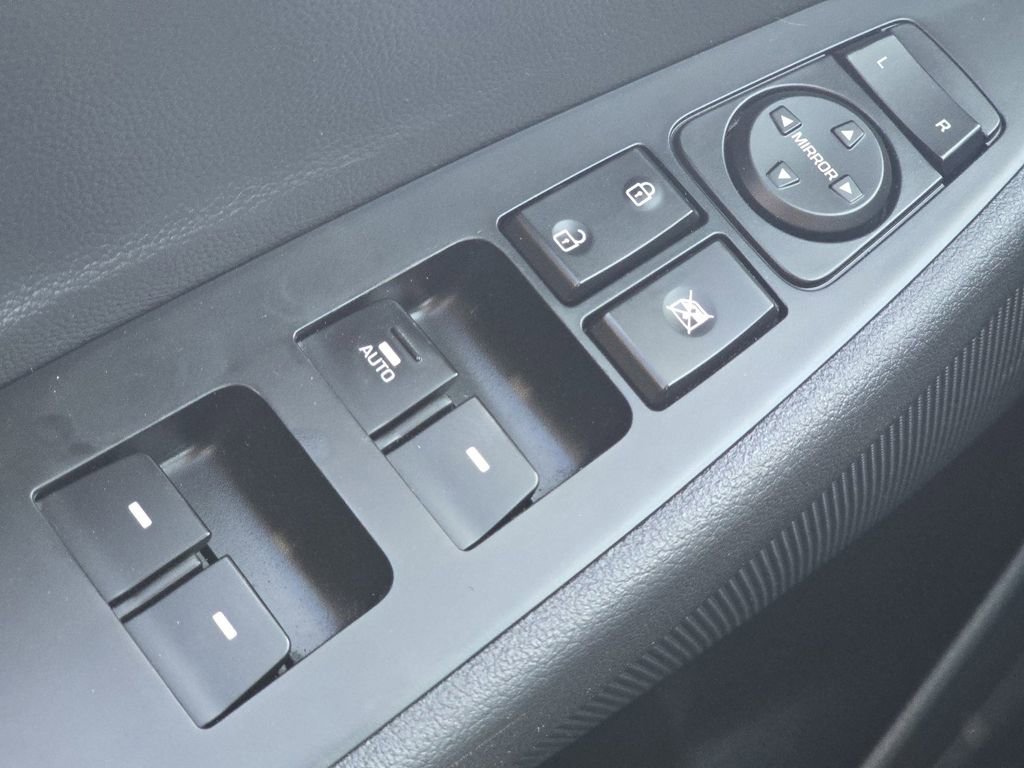 Used 2019 Hyundai Tucson Night image 26