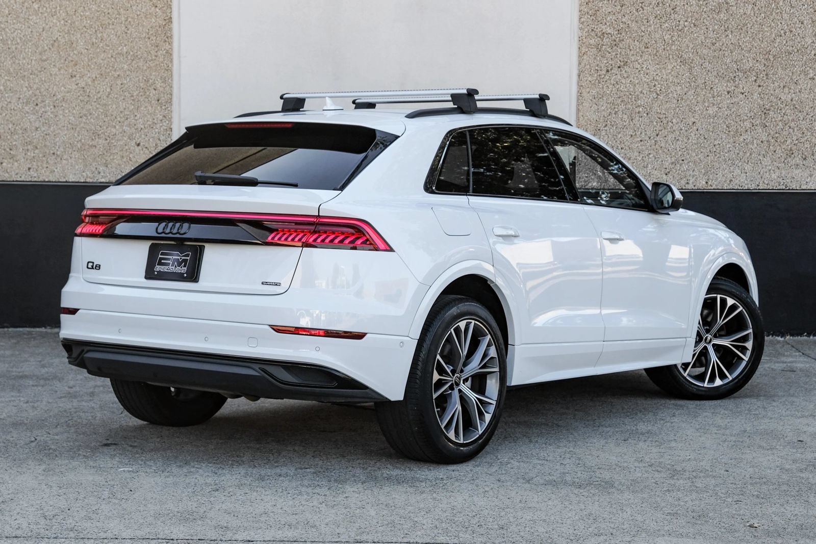 Used 2023 Audi Q8 Premium w/ Convenience Package AWD/4WD image 8