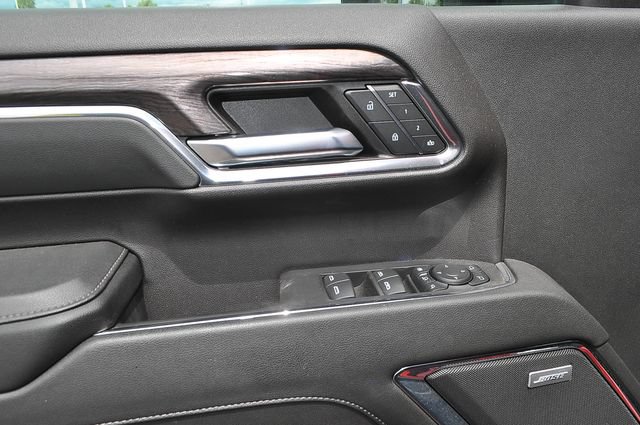 Used 2024 Chevrolet Silverado 2500 LTZ w/ LTZ Convenience Package AWD/4WD image 12