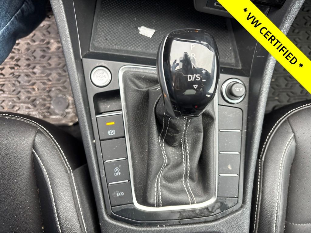 Used 2023 Volkswagen Jetta SE w/ Panoramic Sunroof Package image 14
