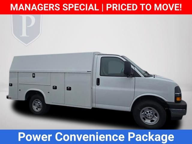 New 2025 Chevrolet Express 3500 w/ Power Convenience Package RWD image 4