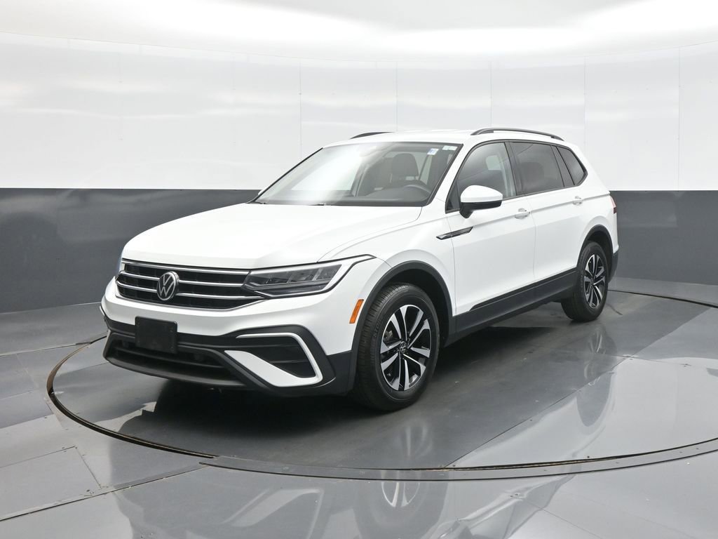 Used 2024 Volkswagen Tiguan S FWD image 3