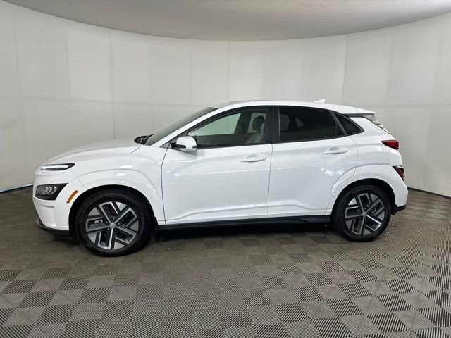 Used 2022 Hyundai Kona Limited image 6