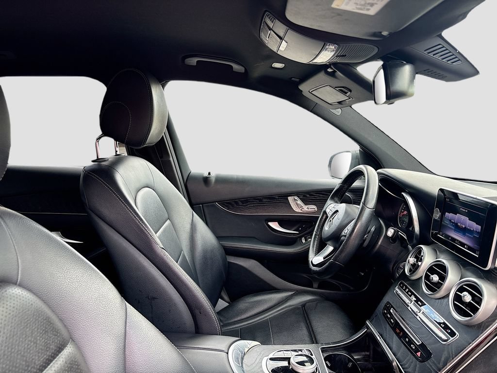 Used 2018 Mercedes-Benz GLC 300 image 23