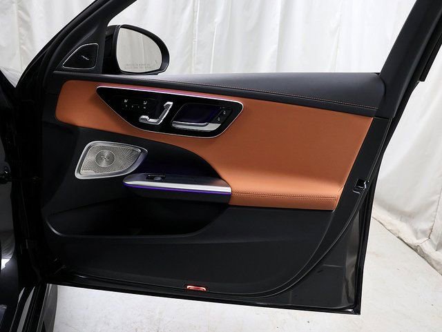 Certified 2026 Mercedes-Benz C 300 4MATIC Sedan image 33
