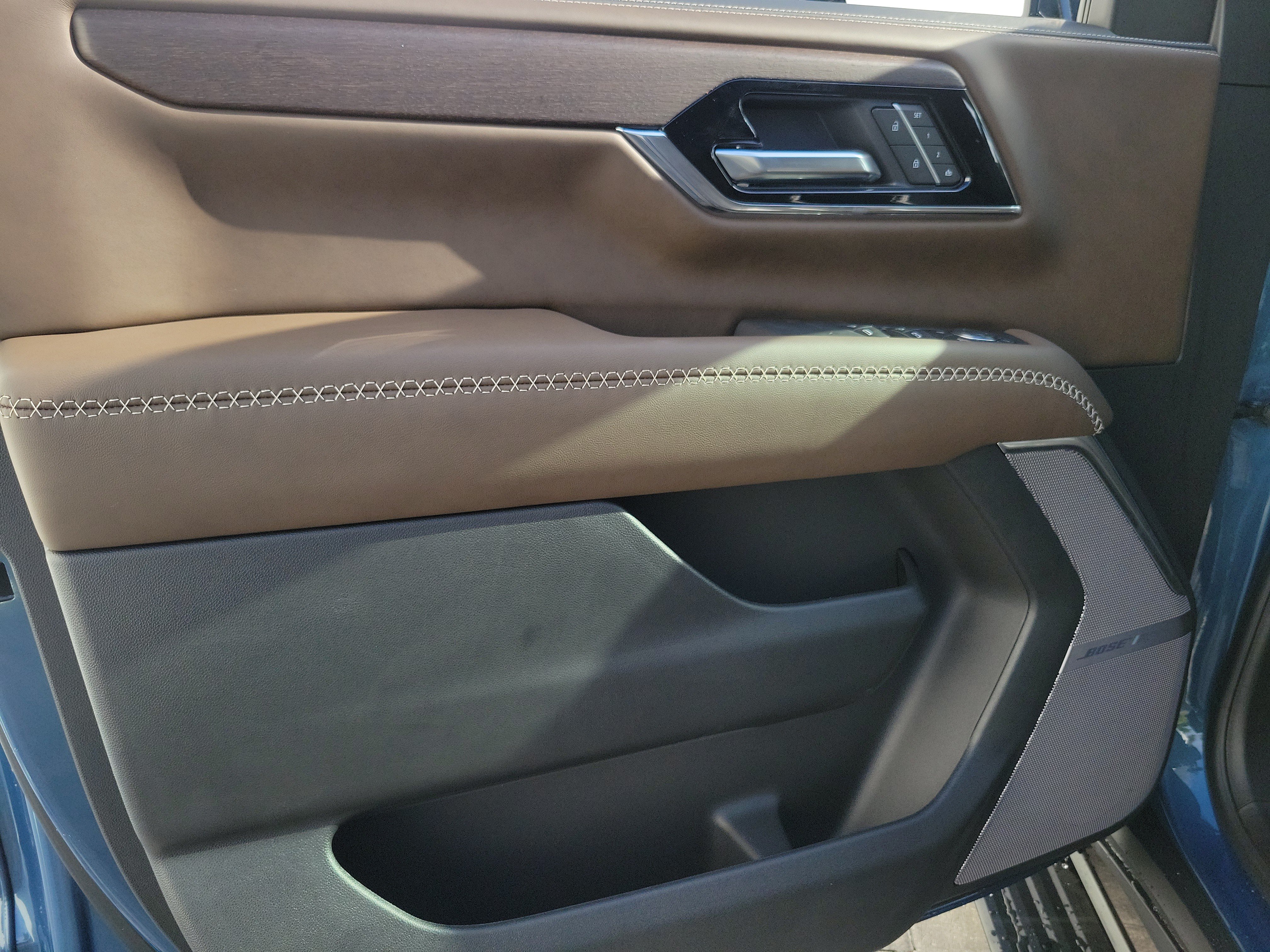 New 2026 GMC Yukon XL Denali Ultimate AWD/4WD image 20