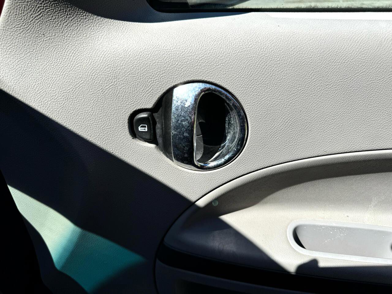 Used 2008 Chevrolet HHR LT w/ Enhanced Safety Package FWD image 28