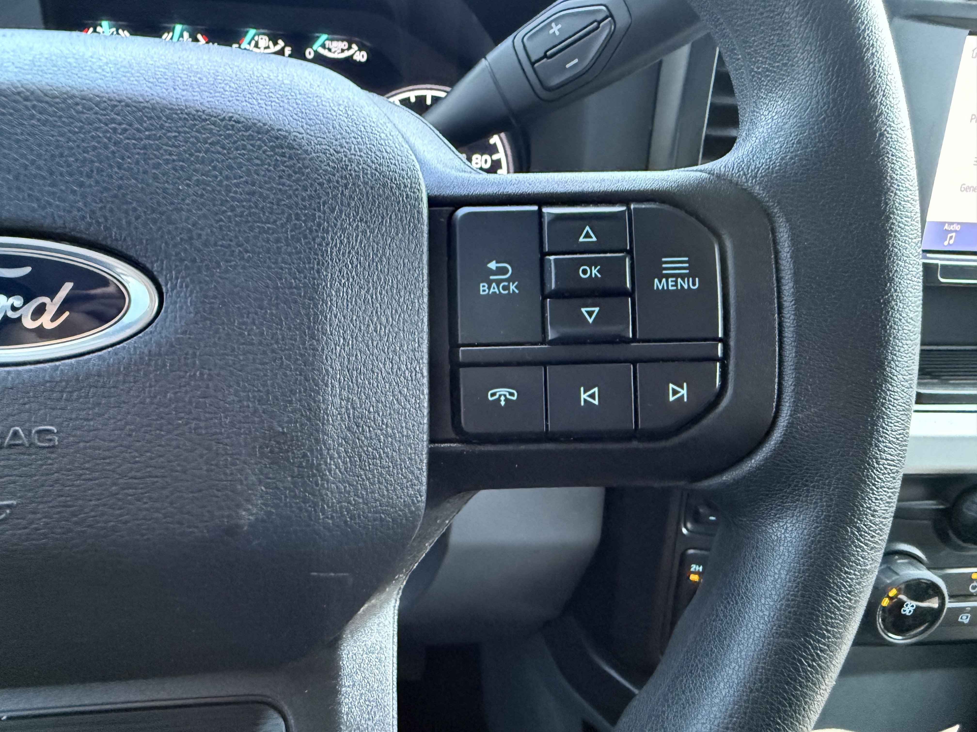 Used 2024 Ford F250 XLT AWD/4WD image 18