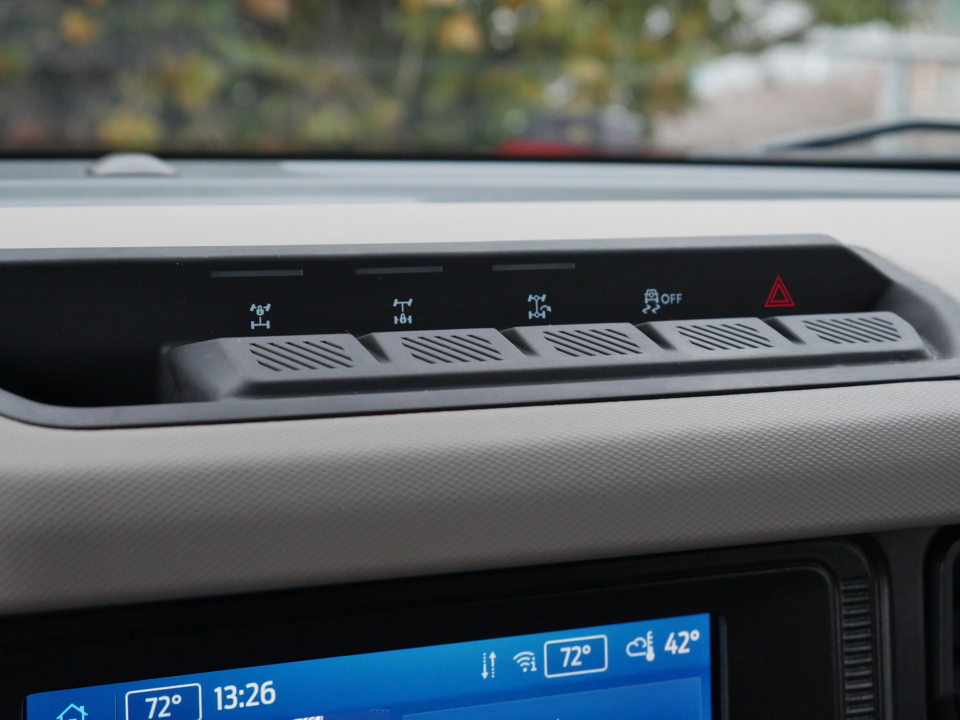 Certified 2022 Ford Bronco Wildtrak image 11