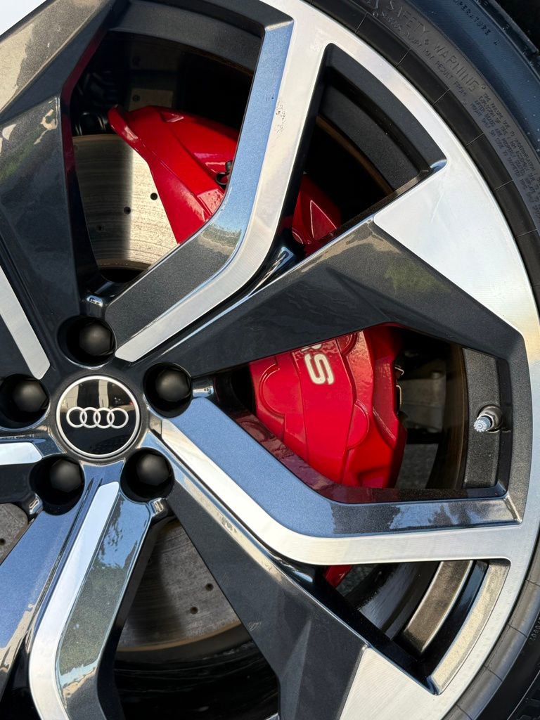 Used 2024 Audi RS Q8 w/ Black Optic Package image 56