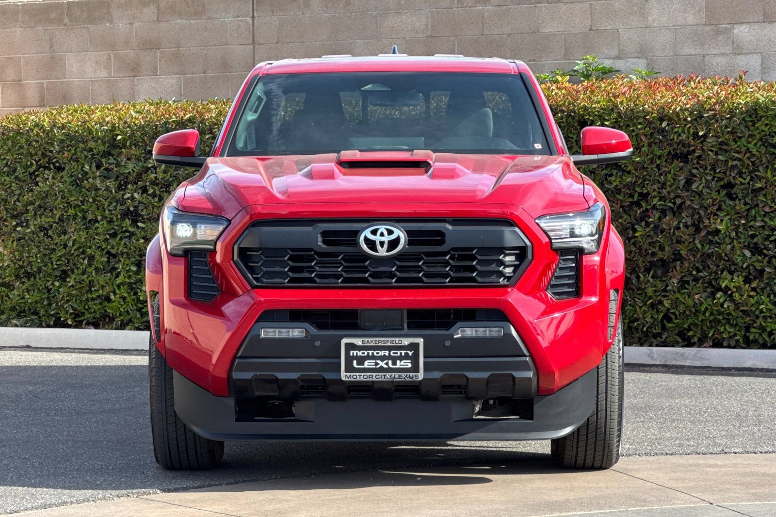 Used 2024 Toyota Tacoma TRD Sport w/ TRD Sport Upgrade Package AWD/4WD image 10