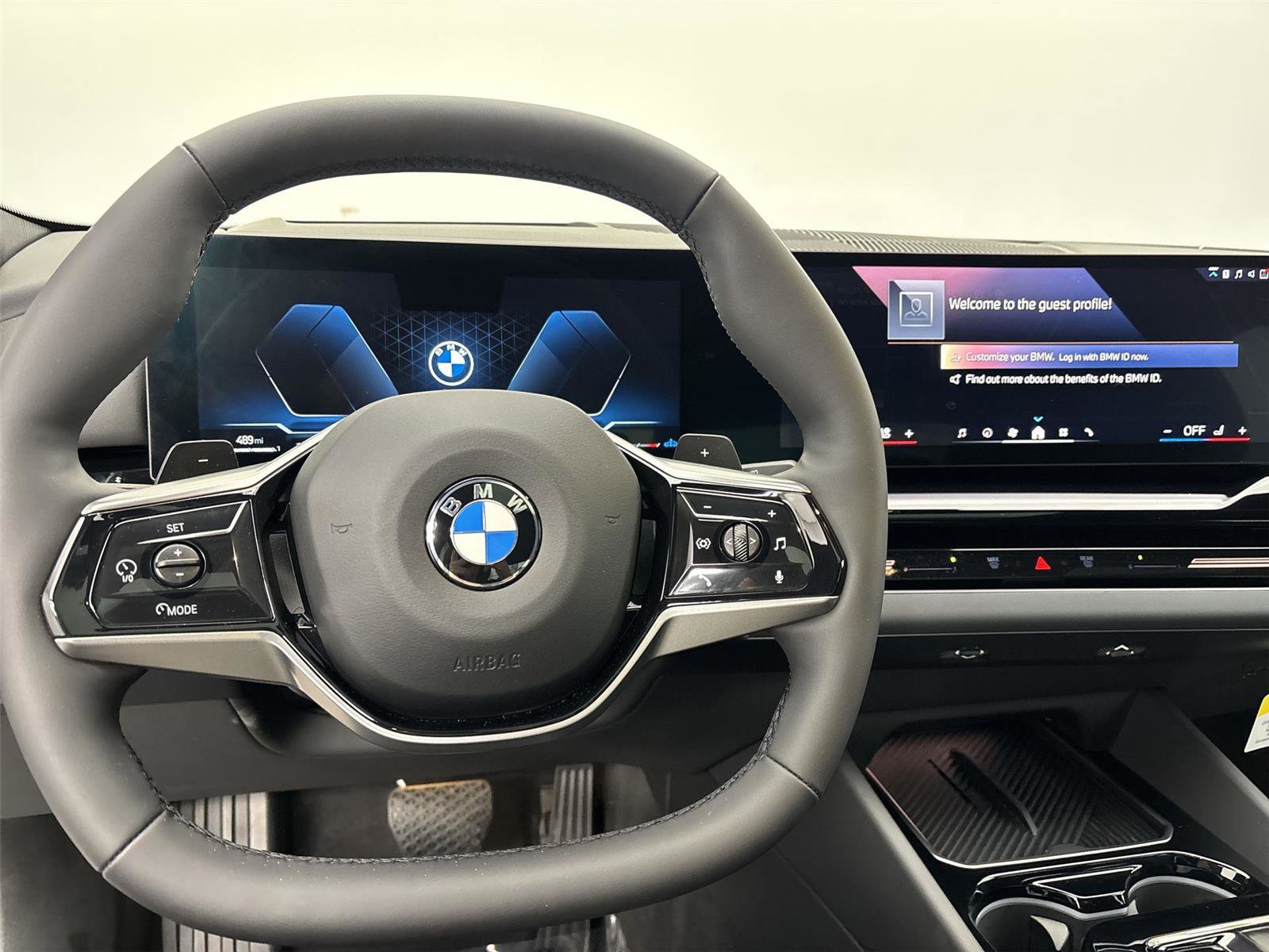 Used 2025 BMW 530i xDrive w/ Premium Package image 22